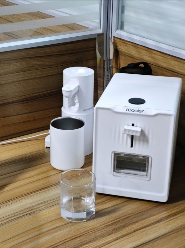 Mini ice maker MTWD-ICE10 chilled water ice cream  ice maker